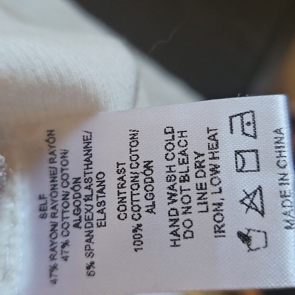 Sunday in Brooklyn Asymmetrical Tie Front Cream Tank Top - Picture 4 of 4